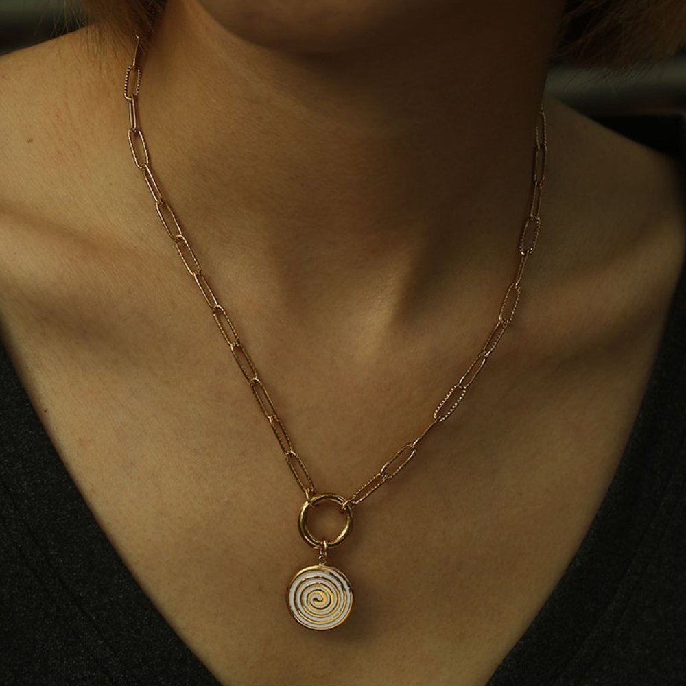 ELISABETH Necklace